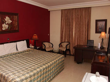 Agura Hotel Abuja Eksteriør billede